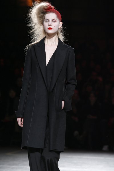 DÉFILÉS Yohji Yamamoto