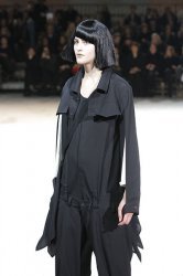 DÉFILÉS Yohji Yamamoto